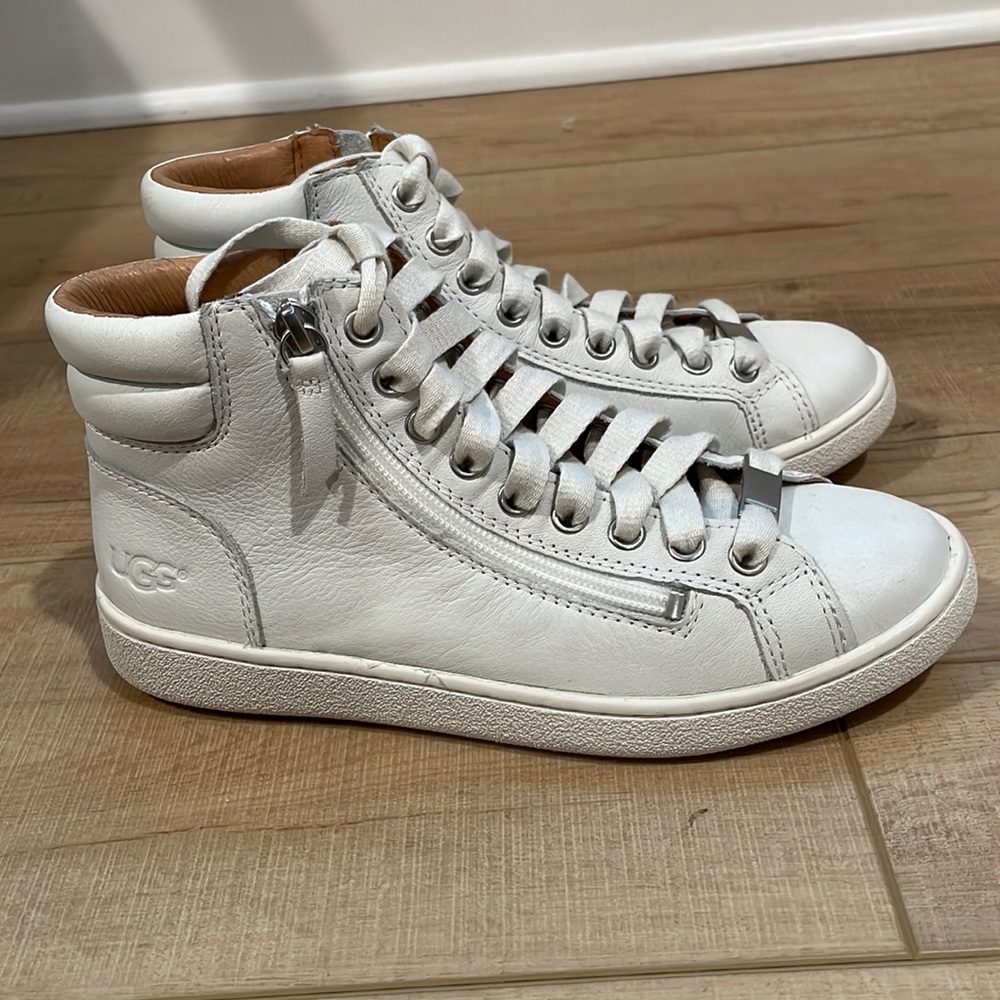 Ugg Olive, white high-top sneaker